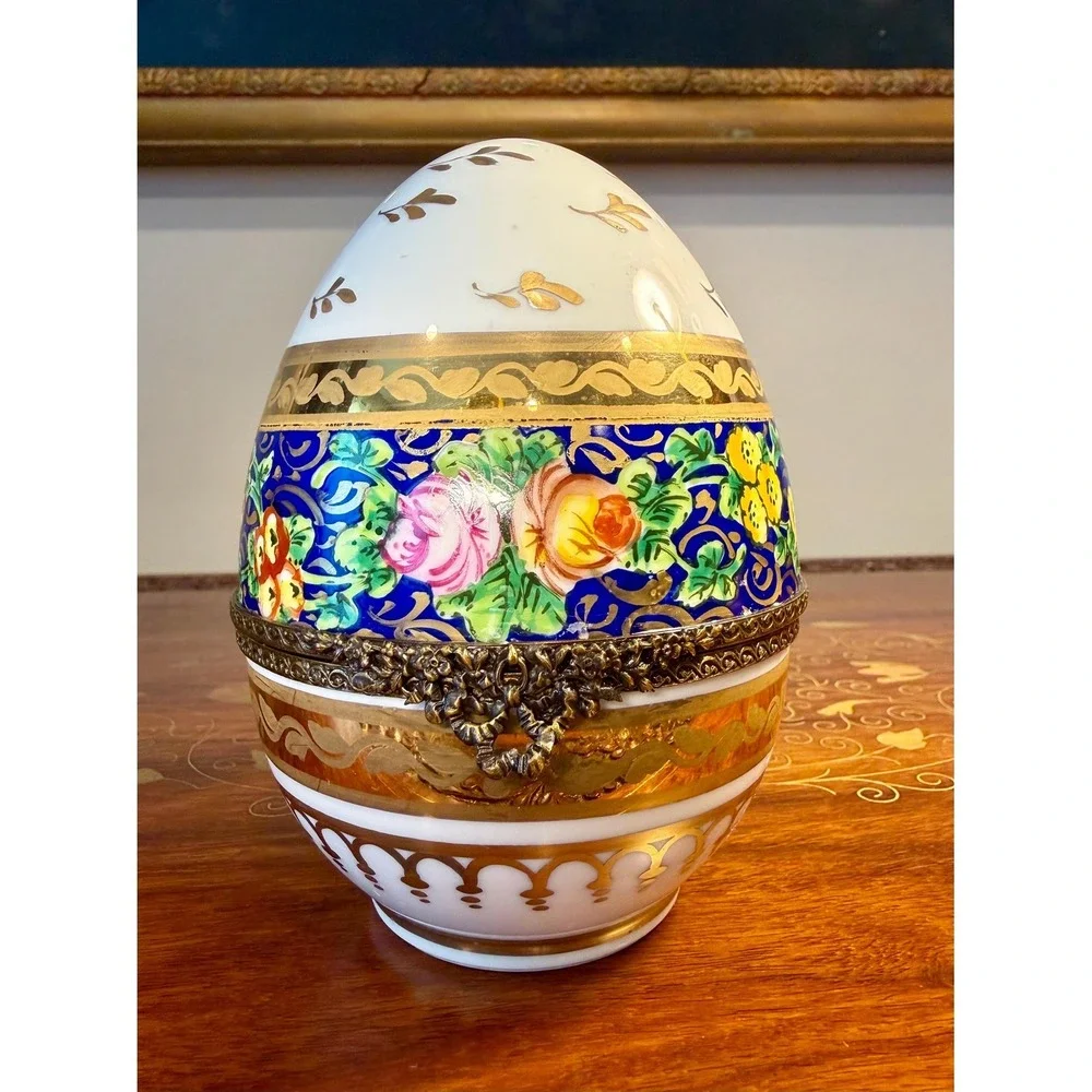 Vintage Limoges Hand Painted Egg Trinket Box